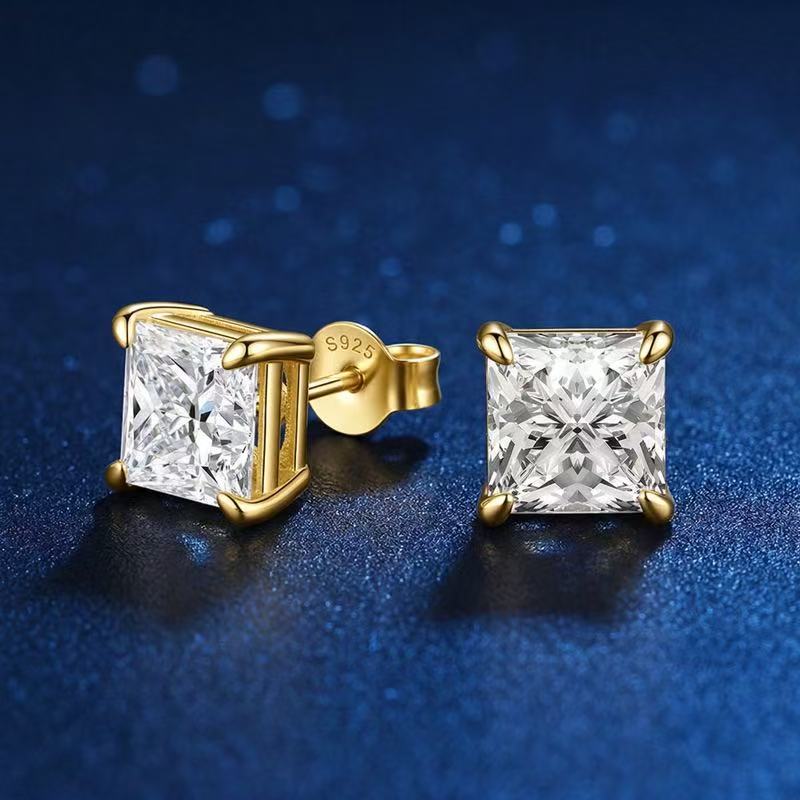 SSS - 4 prongs princess cut stud Moissanite diamond earrings