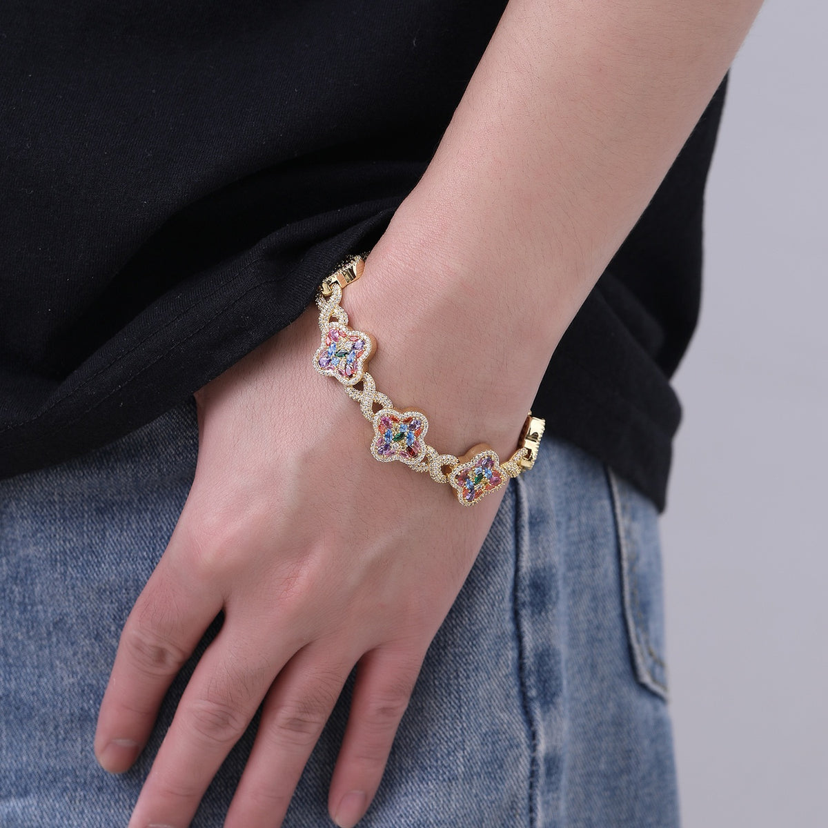 SSS - Four leaf Clover Multicolor Church font sapphire gemstone link bracelet