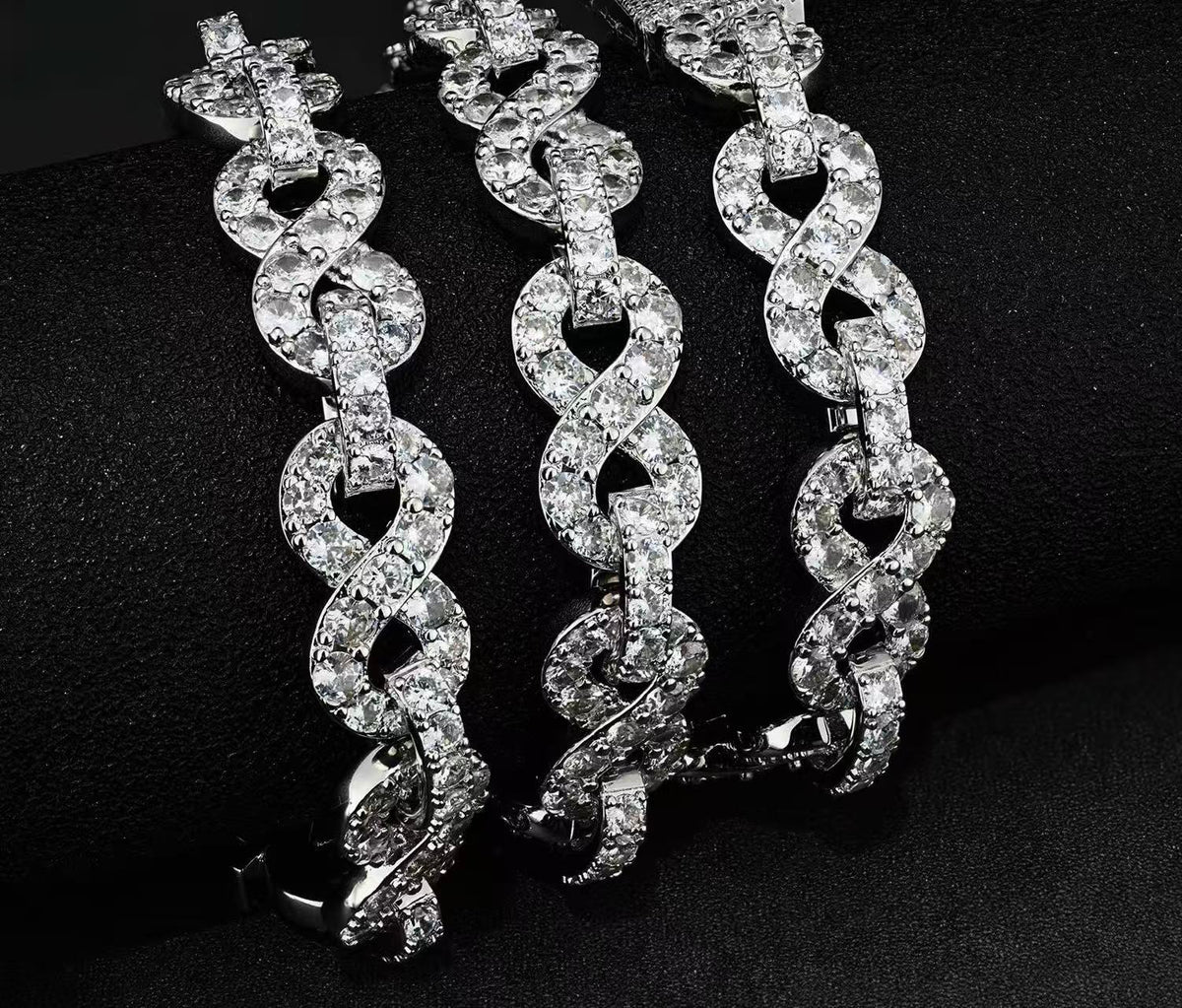 SSS - Infinity Link icedout diamond Neckalce