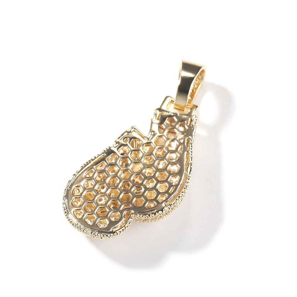 SSS - Icedout Box gloves round cut diamond pendant
