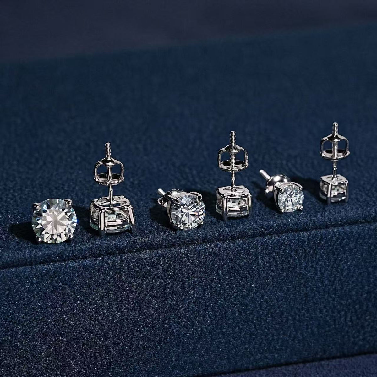 SSS - 4 Prong Round brilliant Moissanite diamonds stud Earrings