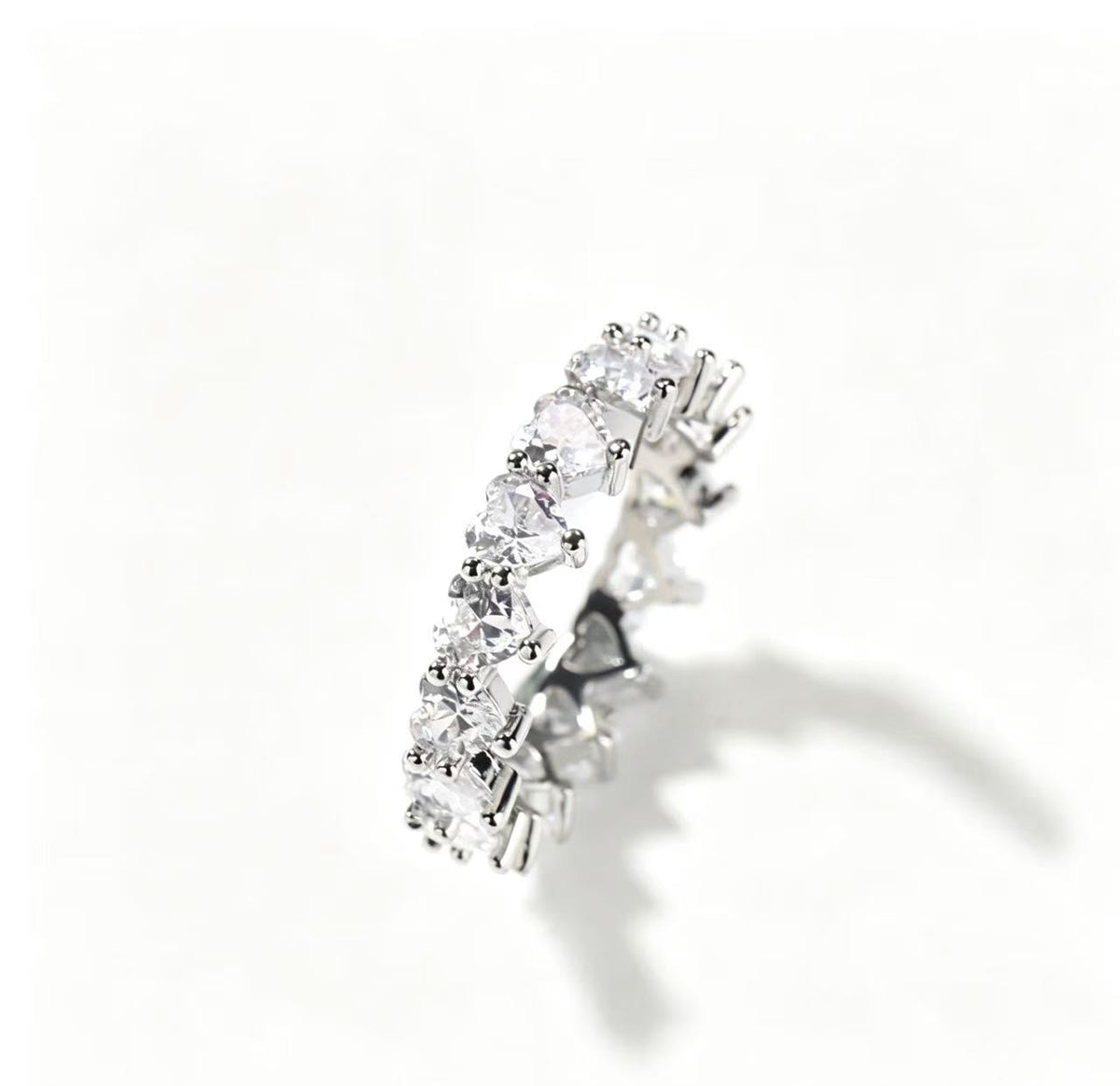 SSS -   2 piece diamonds heart set  stackable Diamond ring