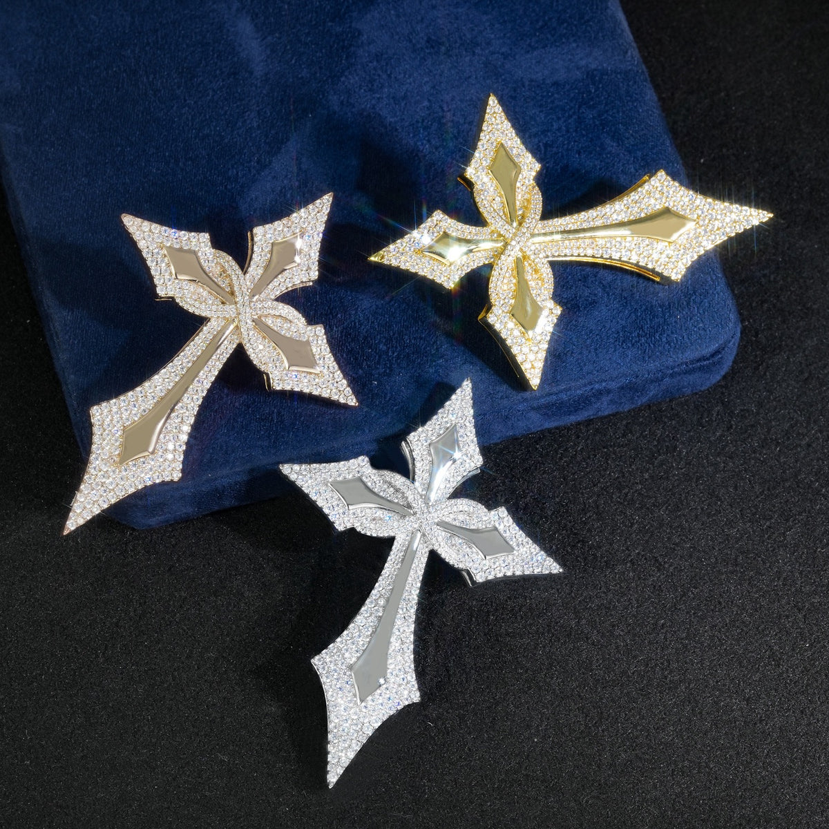 SSS - Viking Diamonds cross Sharp icedout diamond pendant