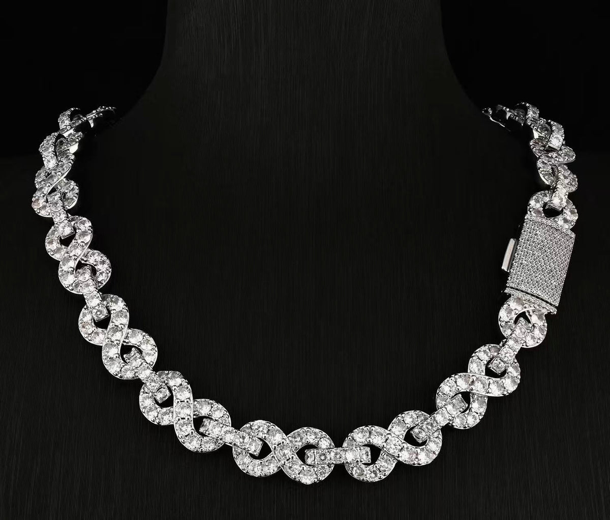 SSS - Infinity Link icedout diamond Neckalce